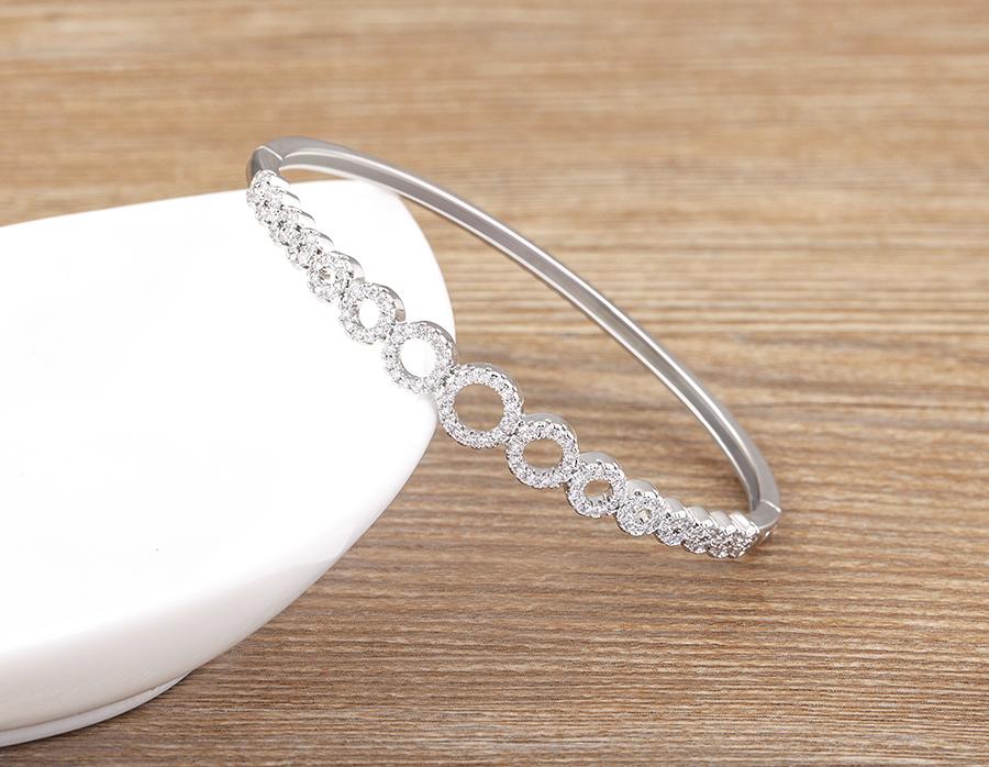 Nidin Light Luxury Simple Circles Connection Zircon Bracelet For Women Opening Bangles Wedding Jewelry Party Gift