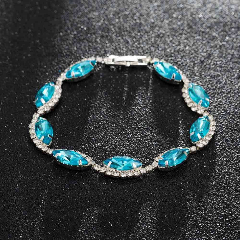 Изящный женский браслет из австралийского хрусталя