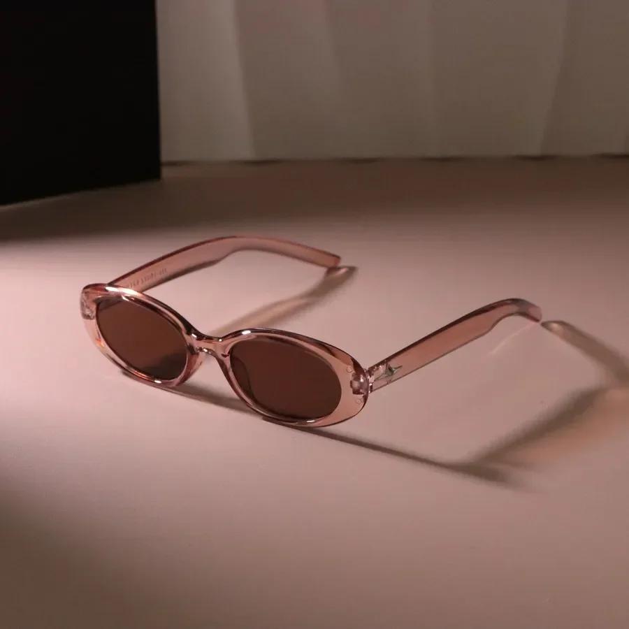 Повседневные овальные солнцезащитные очки с маленькой оправой для женщин и мужчин, солнцезащитные очки, женские зеркальные цветные, дизайнерский бренд, модные роскошные очки