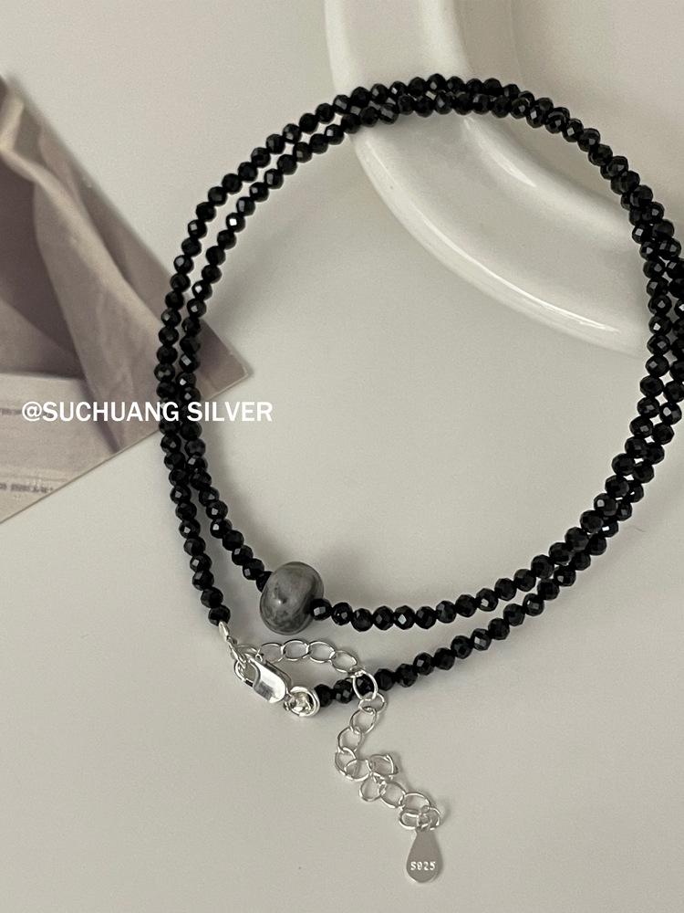 Серебряное ожерелье S925 с бусинами из черного шпинели и серого камня - Милая, крутая, высококачественная многослойная цепочка на ключицу для девушек