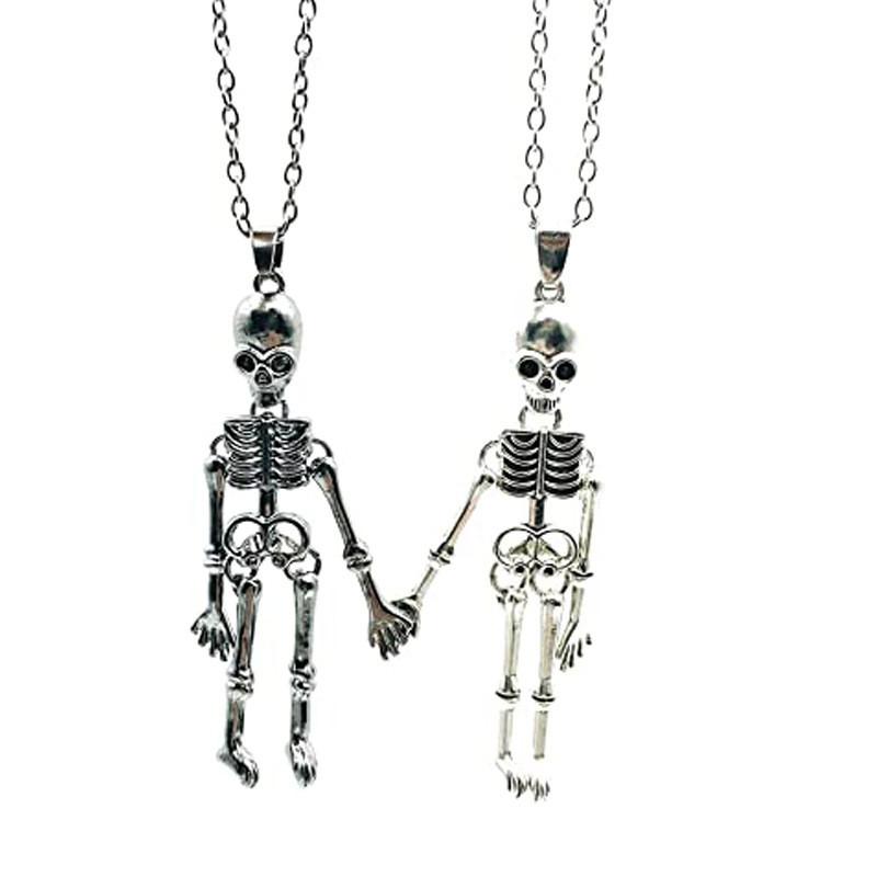 Gothic Skull Pendant Necklace For Couples With Alloy Chain And Magnetic Clasp