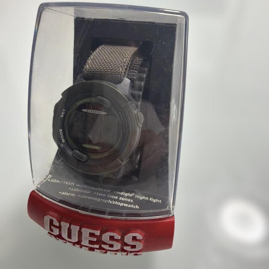 Б/у [Неиспользованные, Рабочие] Часы GUESS ATHLETIC (Батарея заменена Май, Год R)