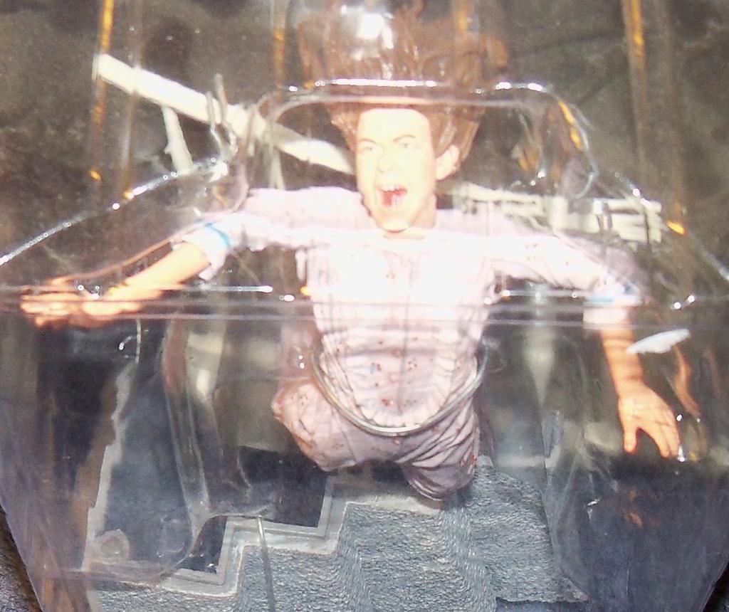 Cult Classics Series 7 The Exorcist "Regan (Spider - Walk)"