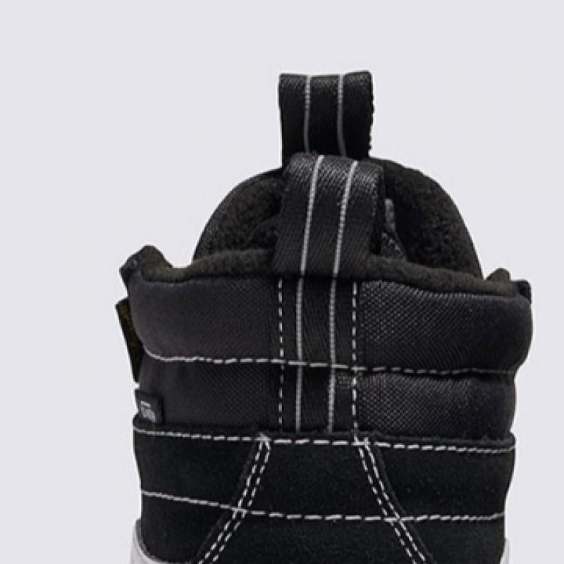 Vans Mte Skate Hi Waterproof   Black wHite   Vn000cvt6bt1