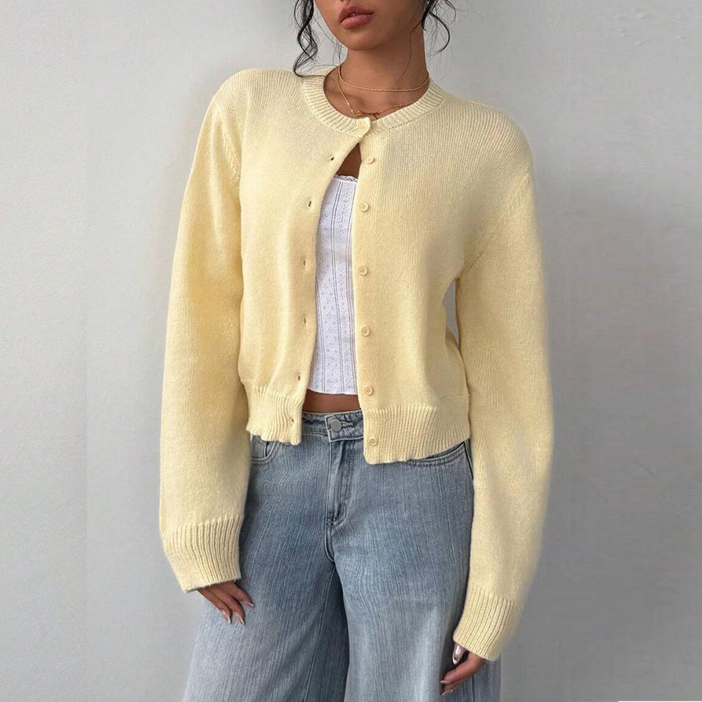 Women's Cardigan Sweaters Lightweight R-Neck Long Sleeve Outfits Fall Fashion 2025 Clothing