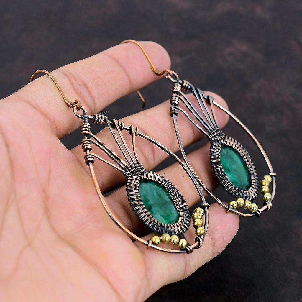 Серьги с ограненным замбийским изумрудом, серьги с медной проволокой, изумрудные украшения, серьги ручной работы с драгоценными камнями, потрясающие медные украшения, подарок для мамы