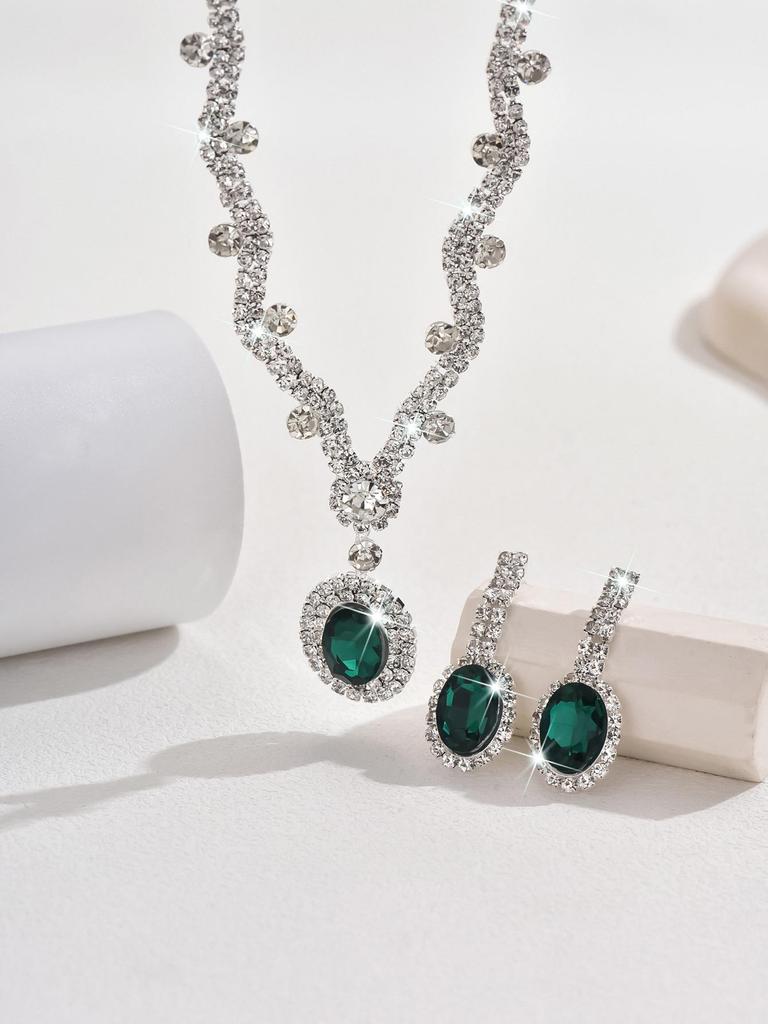 Набор ожерелья и серег с кисточками из страз в форме капли: Элегантная европейско-американская цепочка на ключицу в стиле легкой роскоши для женщин