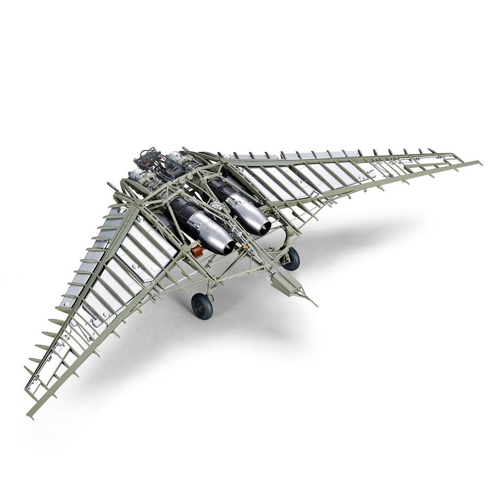 Volks SWS Horten Ho 229 Injection Plastic Kit Zoukei-mura 1/32