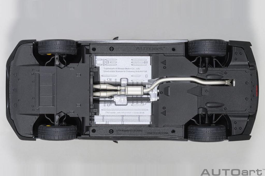 AUTOart Nissan NISMO Special Edition NISMO Stealth Gray Готовый продукт 1/18 GT-R (Р35)