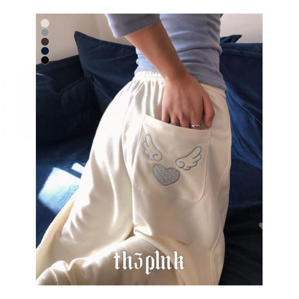 The Pink Harting Bag Heart Wing Embroidery Patch Wide Training Pants