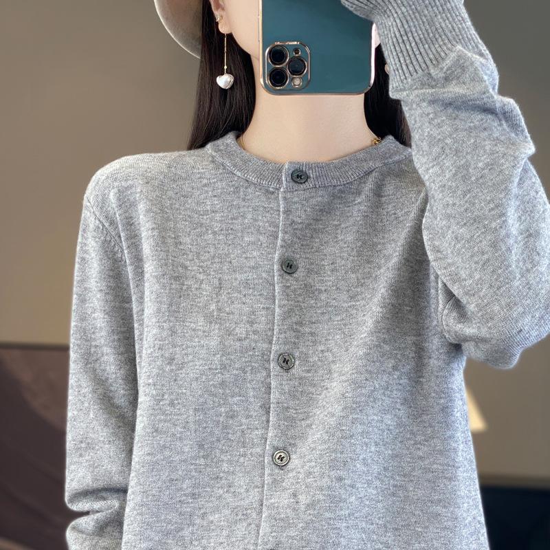 Spring and Autumn Women's Cardigan Solid Color Round Neck Single-breasted Knitted Bottoming Women's Sweater Jacket