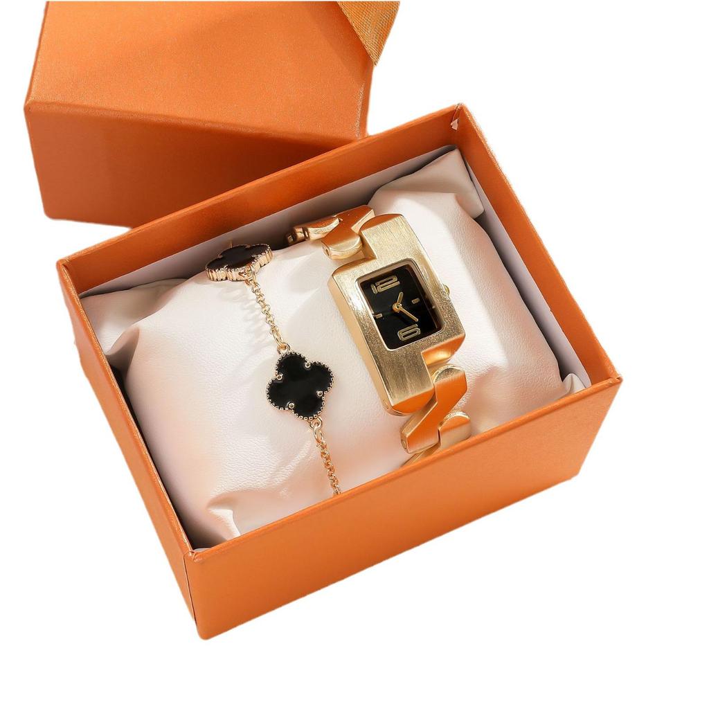 Женские кварцевые часы и браслет с четырехлистным клевером