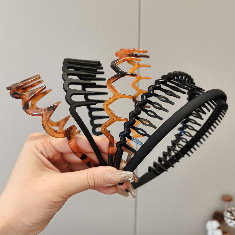 Women's Fashionable and Versatile Hairband for Going Out, Crushed Hairpin with Teeth, Non-slip Face Washing Headband Headdress