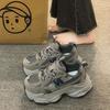 Обувь женская 2024 года, новая популярная осенняя тонкая дышащая обувь для пап, показывающая маленькую ногу, толстая подошва увеличивает рост, повседневная спортивная обувь
