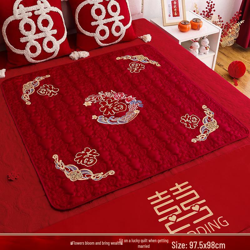 Набор вышитых свадебных подушек: 'Фу' Иероглиф и Дизайн 'Сто Благословений' для Постели Невесты с Мотивом Ранних Родов