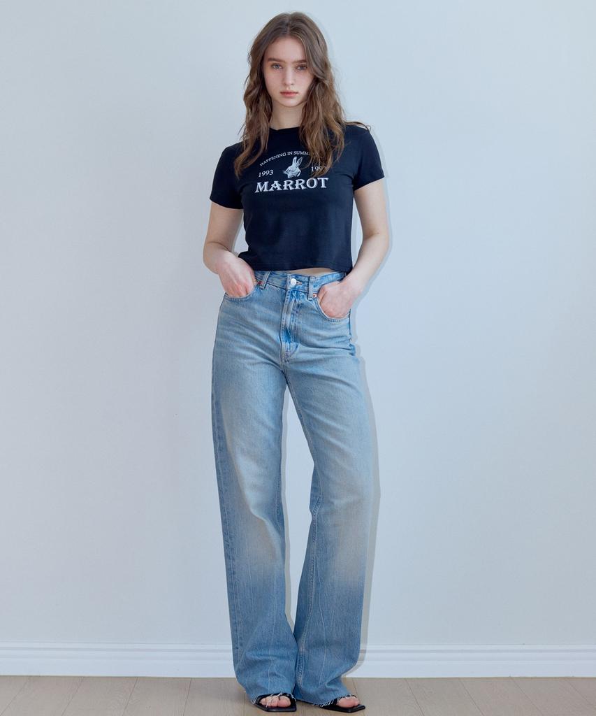 MARROT Holiday Rabbit Crop T-Shirt_Black