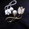 Women's Light Luxury Design Elegant Imitation Pearl Tulip Brooch Fashionable And Versatile Niche Design Sense Brooch