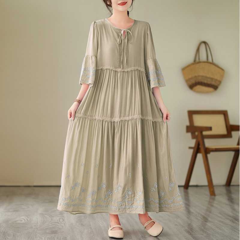 Embroidered Loose Fitting Women's Dress