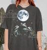 Vintage Frogs Moon 90s Graphic Style Comfort Colors® Tshirt, Retro Toad Faded T-Shirt, Nature Y2k Streetwear, Cottagecore Goblincore Gift