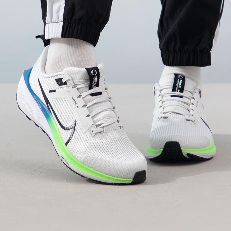 Nike Детские кроссовки Air Zoom Pegasus 40 GS Platinum Tint Green Strike Белый Черный DX2498-006