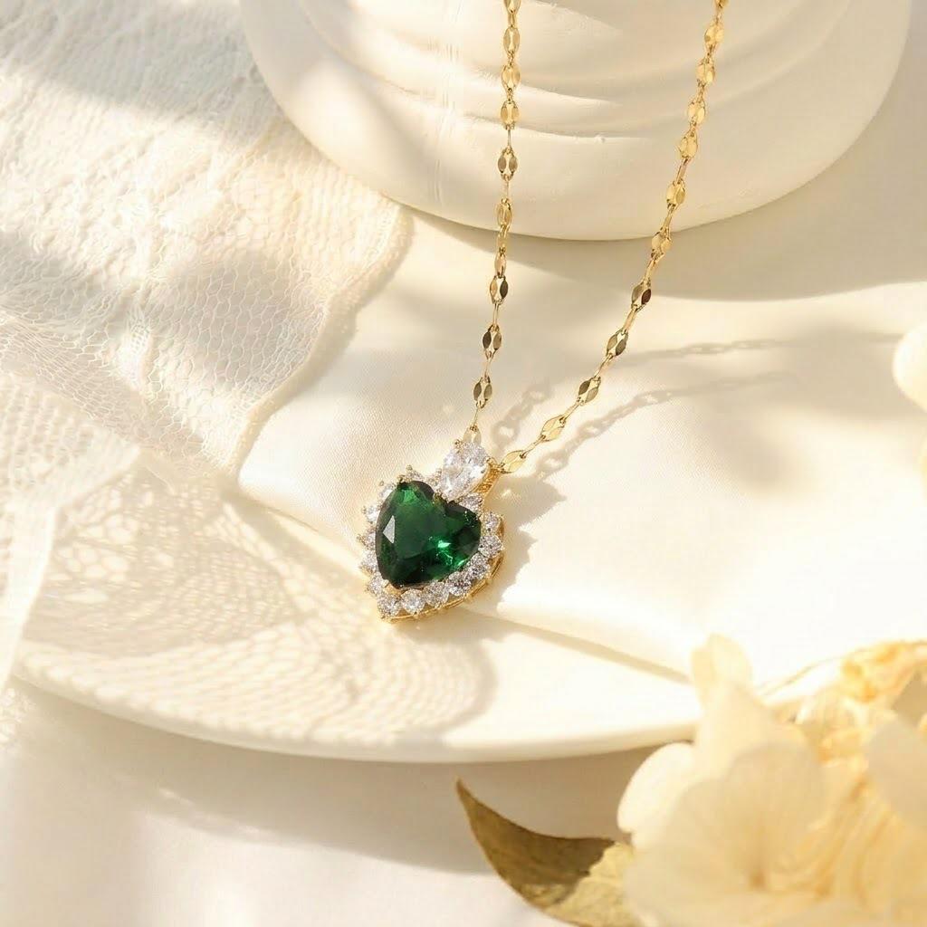 Women's Japanese Korean Style Zircon Heart-shaped Necklace