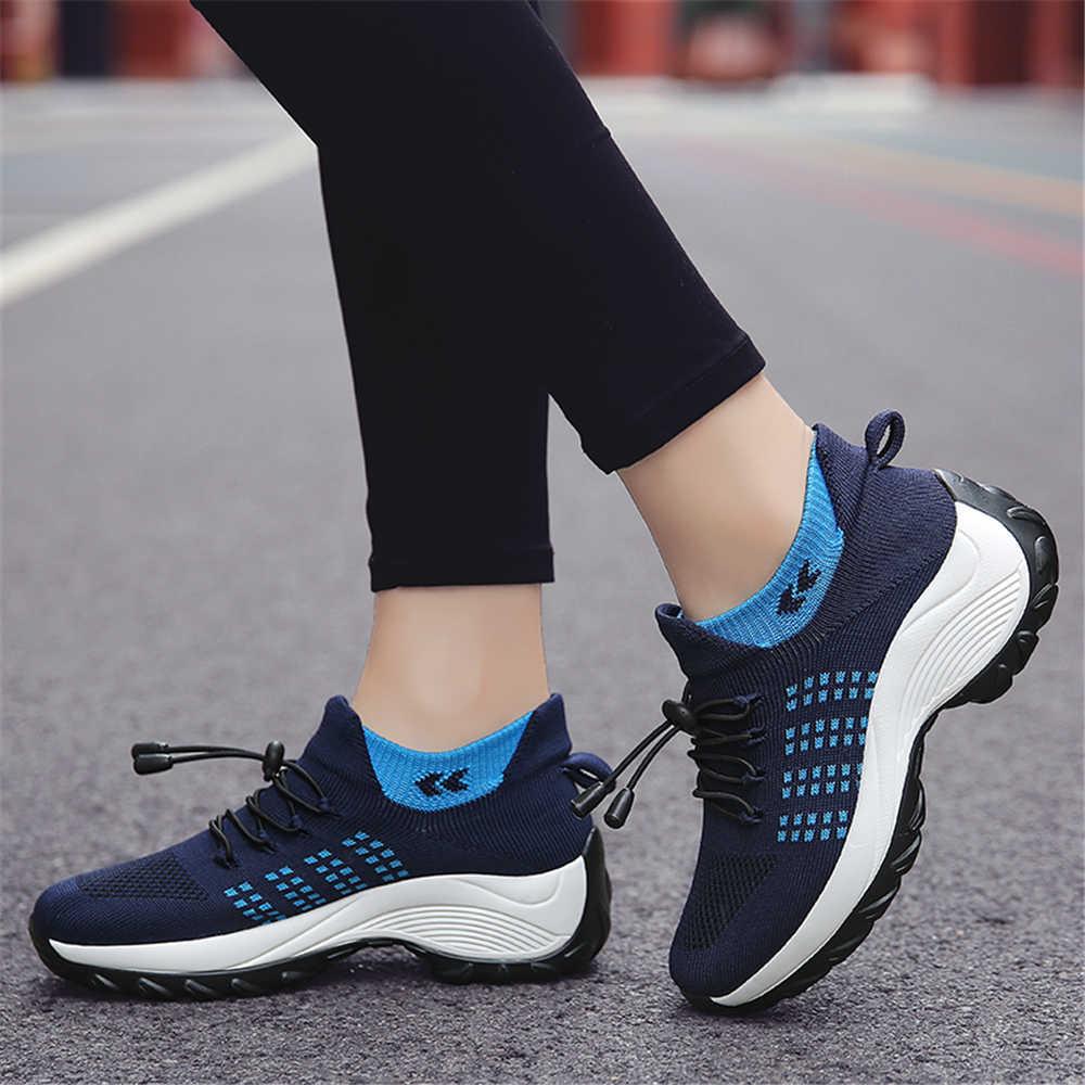 Fashion Stocking Extra Large Sizes Home Loafers Women Sneakers Original Woman Flat Shoes Sport High-tech Tenisky Krasovki Choes