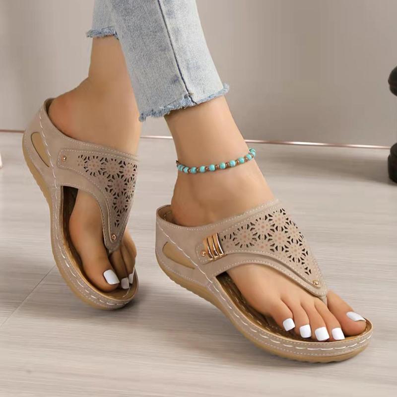 Мода Ретро Металлические Танкетки Клип Носок Женские Шлепанцы ПУ Римские Толстая Подошва Платформа Шлепанцы 2024 Лето Горячие Сандалии Мюли Размер 35-43