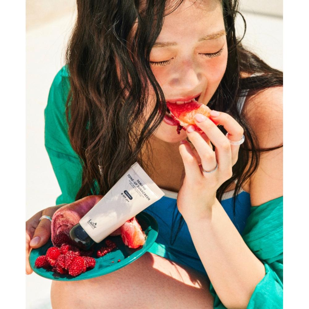 Lador [подарок-брелок] Солнцезащитный крем Tamanu Tone Up 50 мл