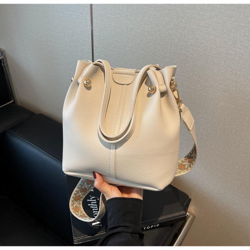 Популярные сумки женские новые осенне-зимние ретро широкополосные сумки-мессенджеры нишевые сумки-ведра