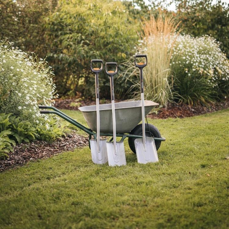 Fiskars Telescopic Shovel Xact 1066734 Shovel 1 Pc