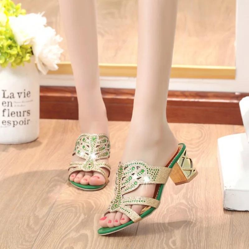 Женские сандалии летние новые водные бриллианты толстый каблук полые одна линия Tuo рыбий рот пляжные сандалии женские тапочки большого размера