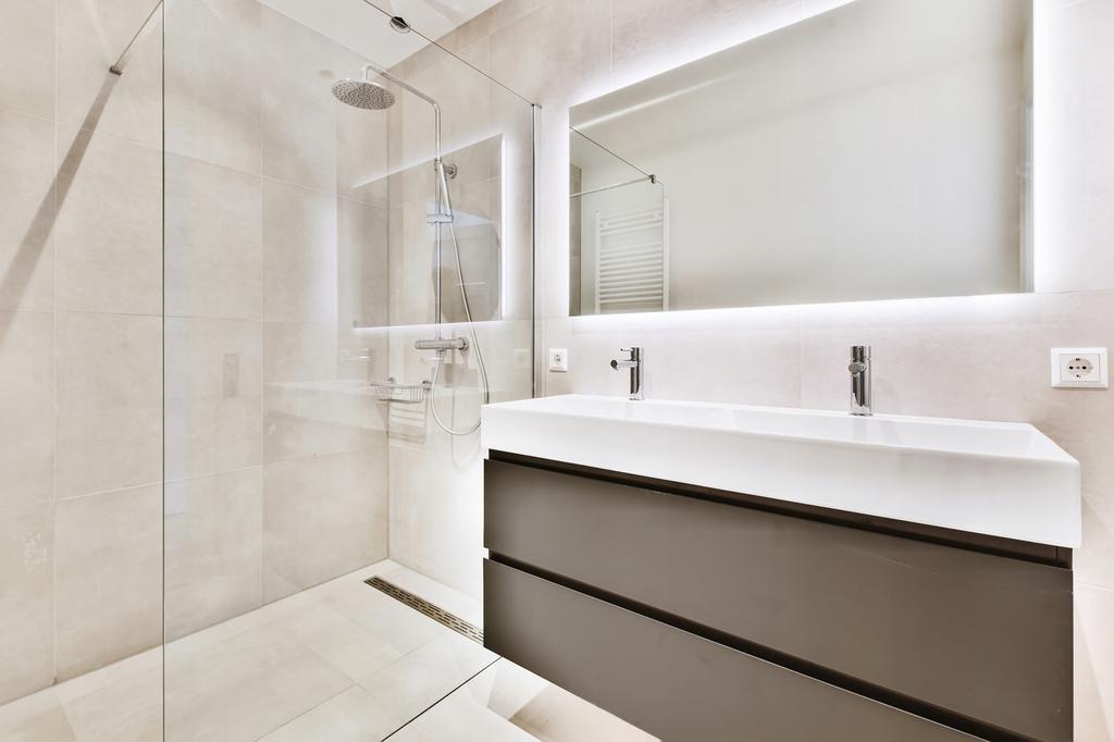 Lustro Podświetlane Led 60X55 Wodoszczelność Ip65 Wieszane Pion Poziom