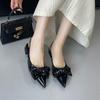 Босоножки на низком каблуке женские тонкие каблуки весна и лето новые простые черные с закрытым носком задник пуанты рабочие женские туфли