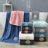 Полотенце для ванны из кораллового флиса Полотенце-обертывание для ванны Большое полотенце Впитывает воду Нелегко линяет Утолщенное Зимний школьный сезон Студенческое общежитие