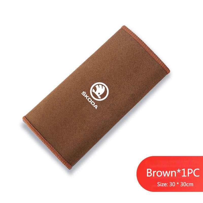PIUE7 1pcs Car Cleaning Cloth Auto Emblem Cleaning Drying Rag Cloth Wash Microfiber Accessories For Skoda Yeti VRIS Octavia a5 Kodiaq