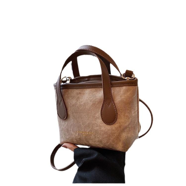 Нишевая Высококлассная Осенняя Сумка-Тоут на Плечо Большой Вместимости 2025: Универсальная повседневная сумка-ведро кроссбоди