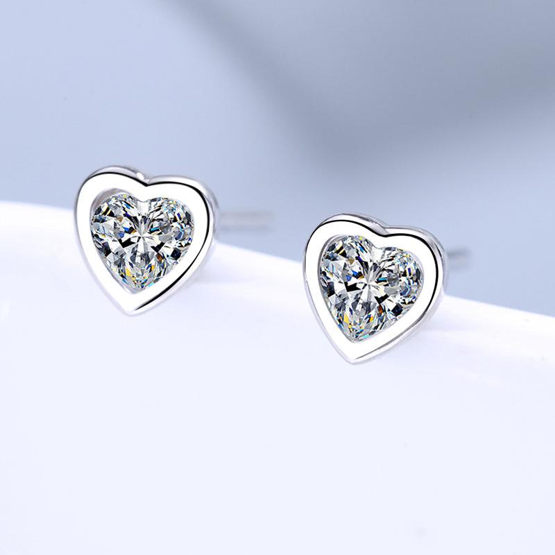 S925 Sterling Silver Earrings Korean Style Simple Love Heart Stud Earrings Diamond Heart-Shaped Earrings Silver Accessories