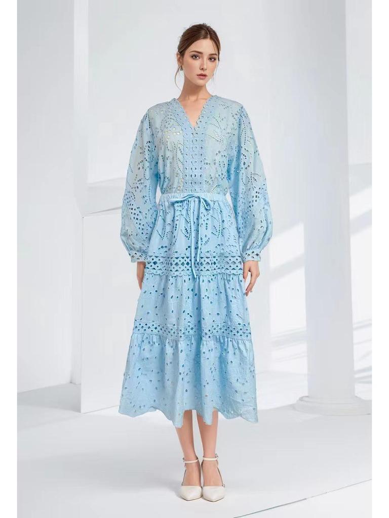 Комплект из топа с V-образным вырезом и рукавами-фонариками и ажурной юбки на резинке для женщин, осень 2023