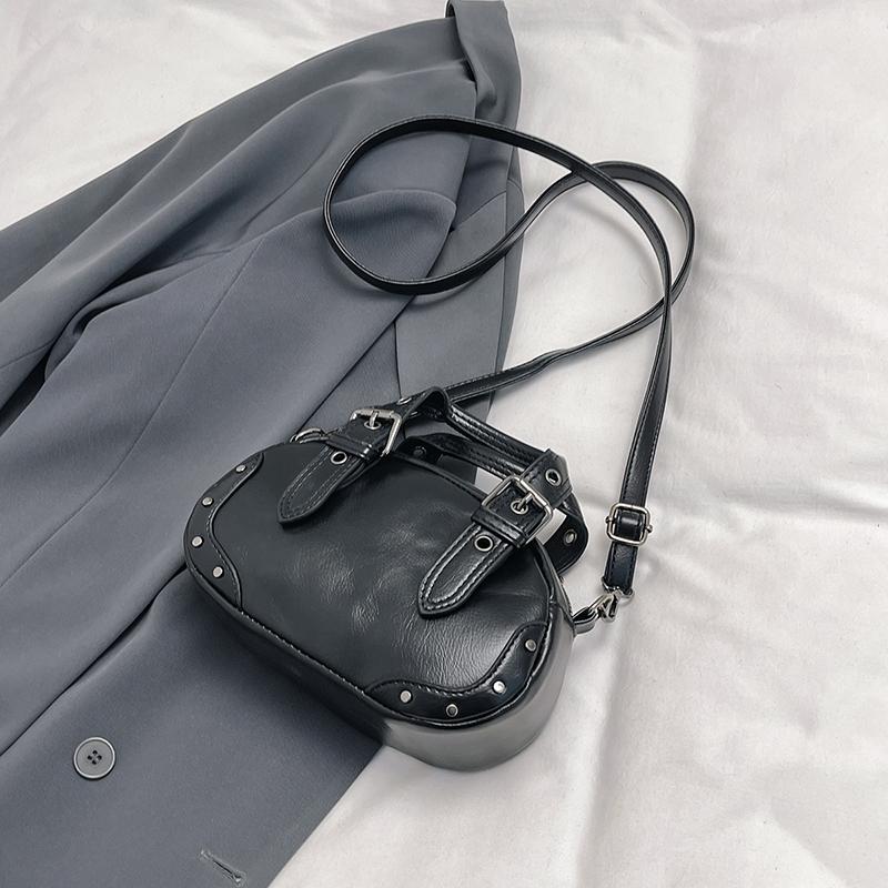 Retro Shoulder Crossbody Bags For Women Rivet Decor Top-handle Bags Casual Mini Saddle Bag Latest Luxury Designer Handbags