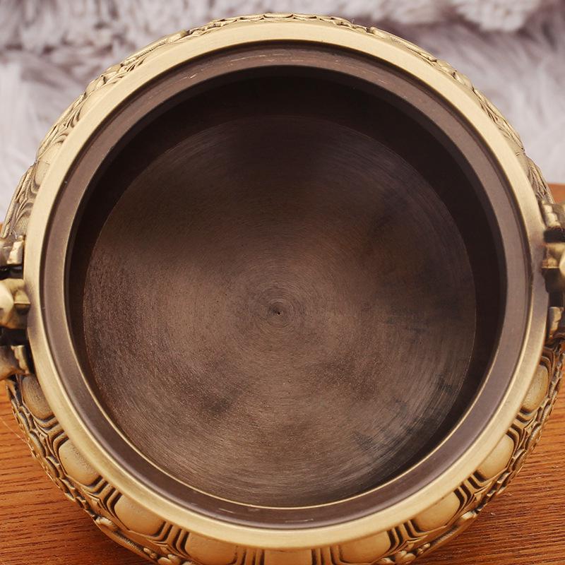 Antique Brass Animal Head Incense Burner: Three-Legged Aromatherapy Ornament for Indoor Buddhist Hall or Tea Ceremony