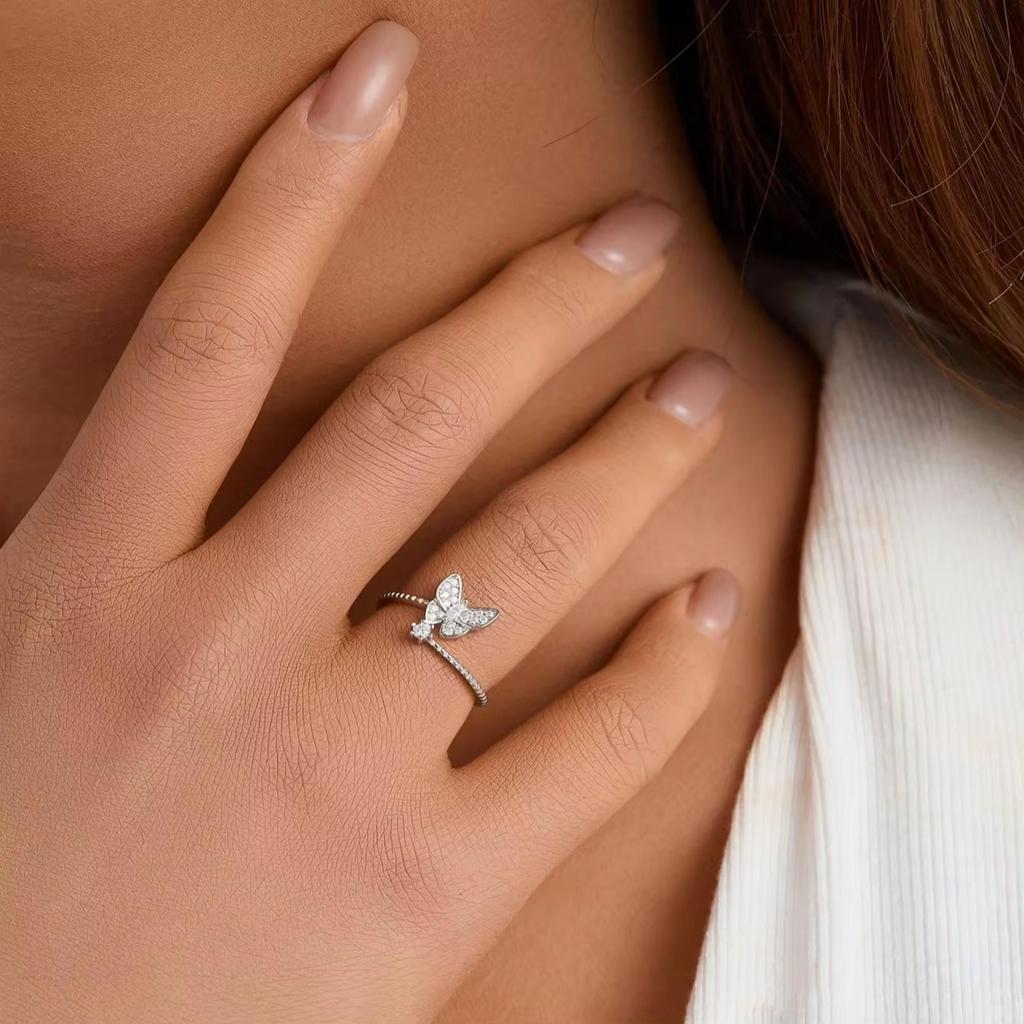 Shiny Butterfly Rings For Women Girls Minimalist Ring Delicate Women Silver Color White Stone Butterfly Ring Wedding Bands Jewelry
