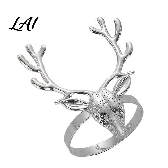 Western Restaurant Tableware Christmas Deer Napkin Ring Metal Elk Head Holder Reusable Winter Seasonal Table Settings Holiday Ring for Dining Decor