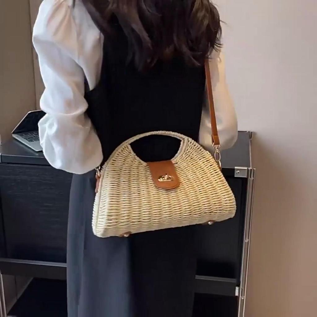 Women Summer Woven Shell Tote Bag Female Handmade Top-Handle Bags Handbags For Women Luxury Designer Beach Purse KTY