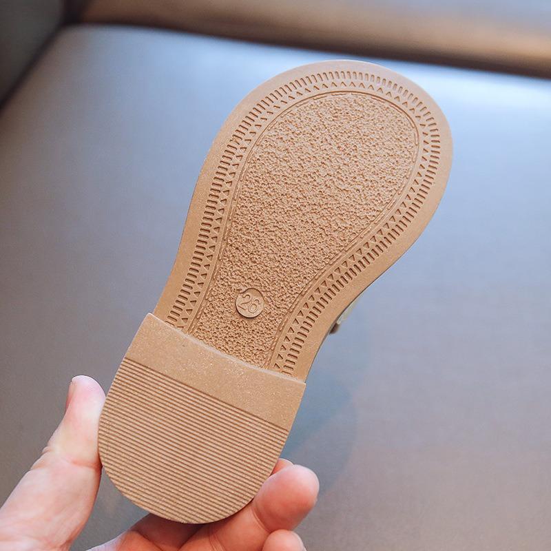 Новое поступление Туфли на мягкой подошве Винтажные Лоферы для Девочек, Повседневные Балетки и Туфли для Выхода Обувь для Девочек Удобная Молодежная Обувь