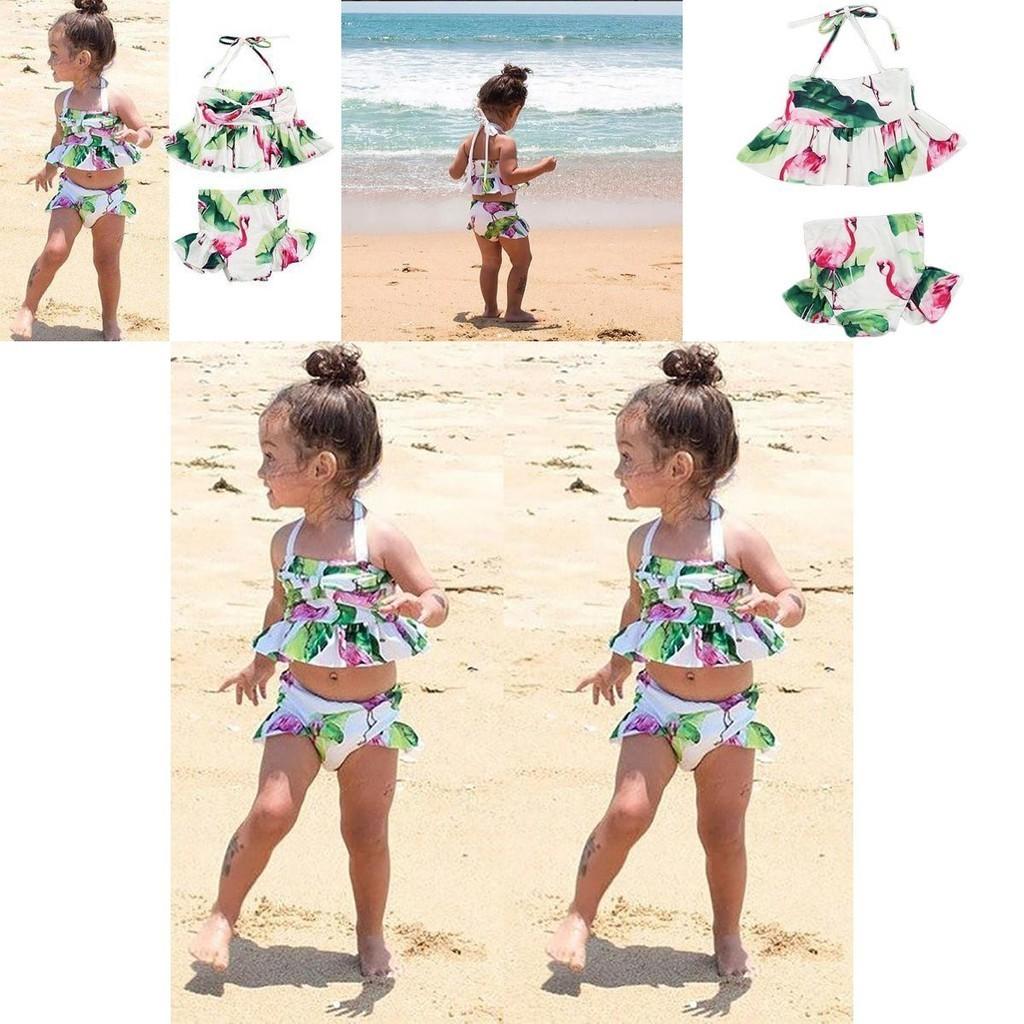 Charming 2pcs Girls Ruffle Floral Bikinis Set Featuring Adorable Flamingo Design