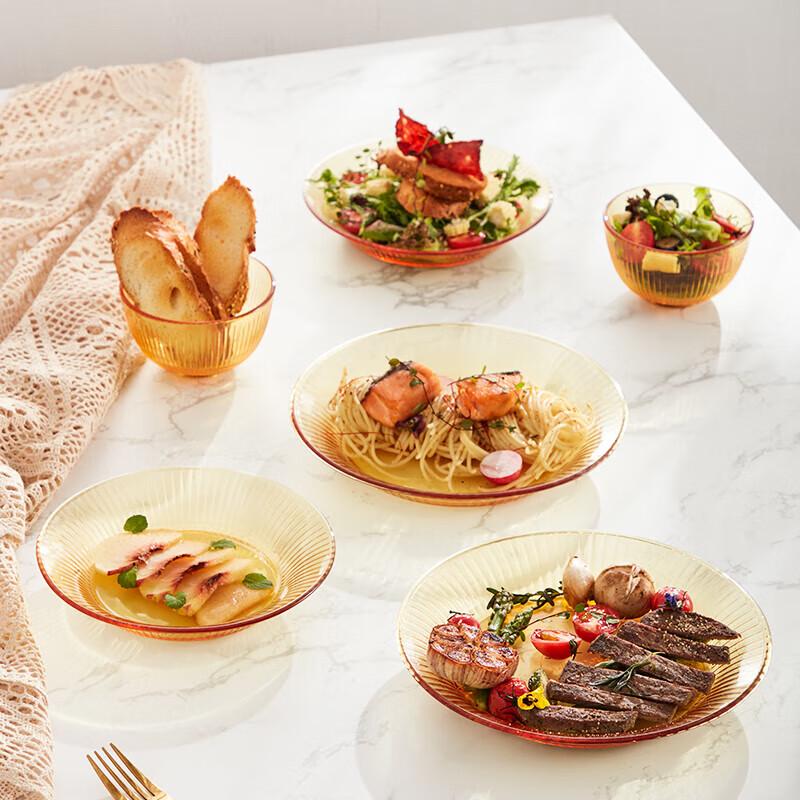 Corning Visions 1.25L Glass Soup Pot & 5-Piece Dinnerware Set