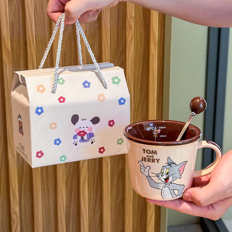 Милая керамическая кружка с кошкой и мышкой для детей с мерной шкалой, бытовая чашка для питья, парная чашка для молока и кофе