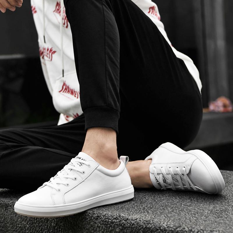 Мужские повседневные кроссовки на шнуровке, модные и удобные кроссовки. Повседневная мужская обувь из натуральной кожи.