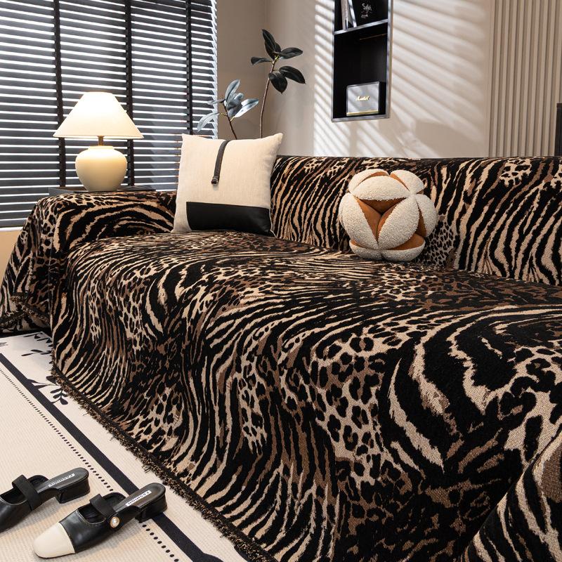 American High End Sofa Towel Gradient Halo Dyeing Block Chenille Settee Cover Four Season Universal Anti Cat Scratch Couch Mat