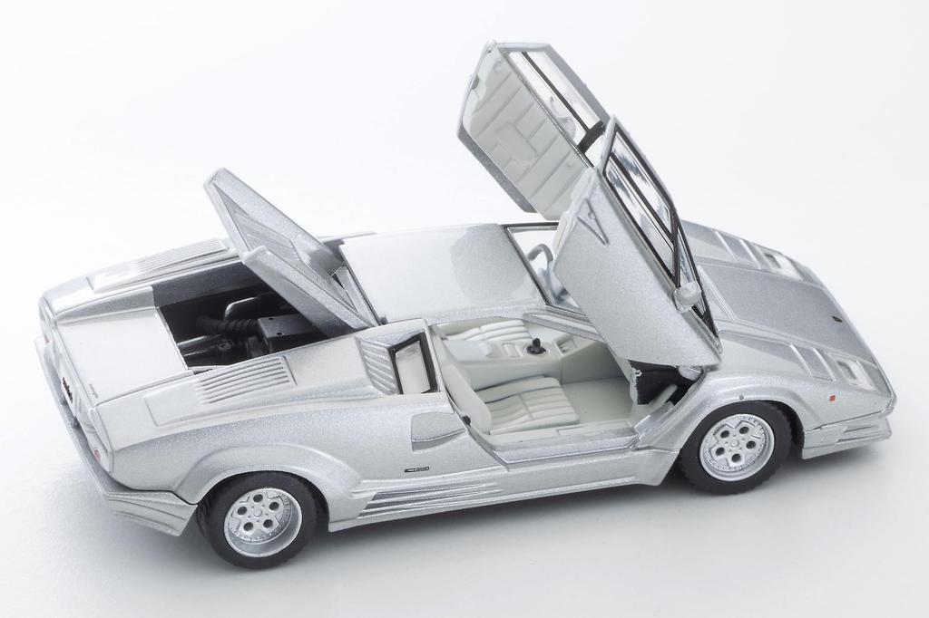 TOMYTEC Tomica Limited Vintage Neo Lamborghini Countach 25th Anniversary Silver Finished Product LV-N